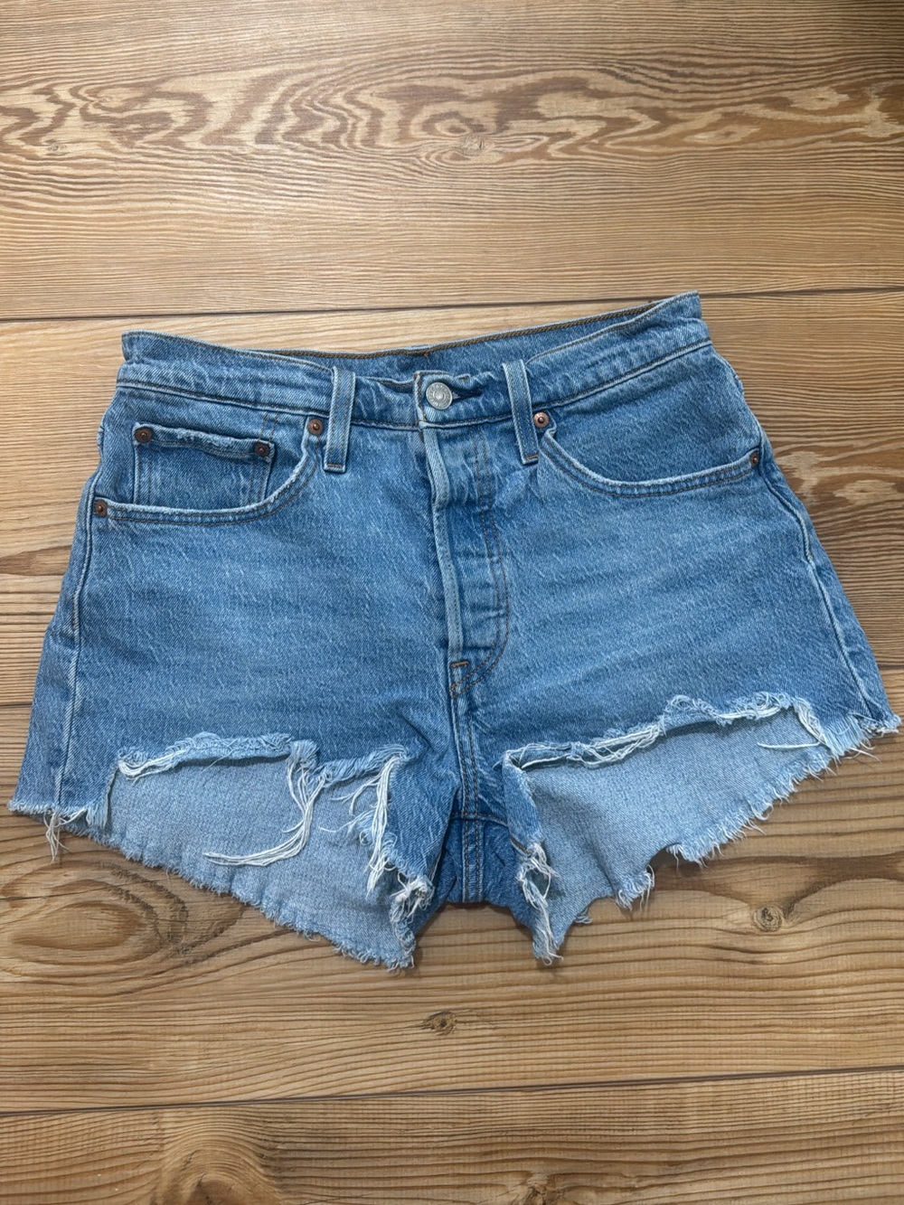 Levi 501 blue jean shorts